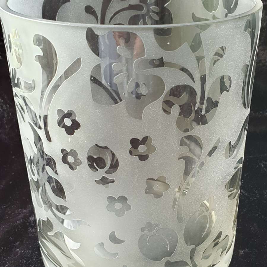 Beautiful Quality Etched Glass Vase. 19th century.