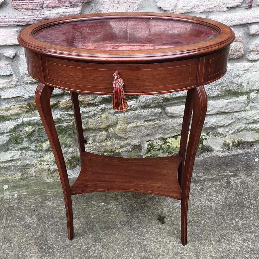 Handsome inlaid Edwardian Bijouterie Table circa 1900