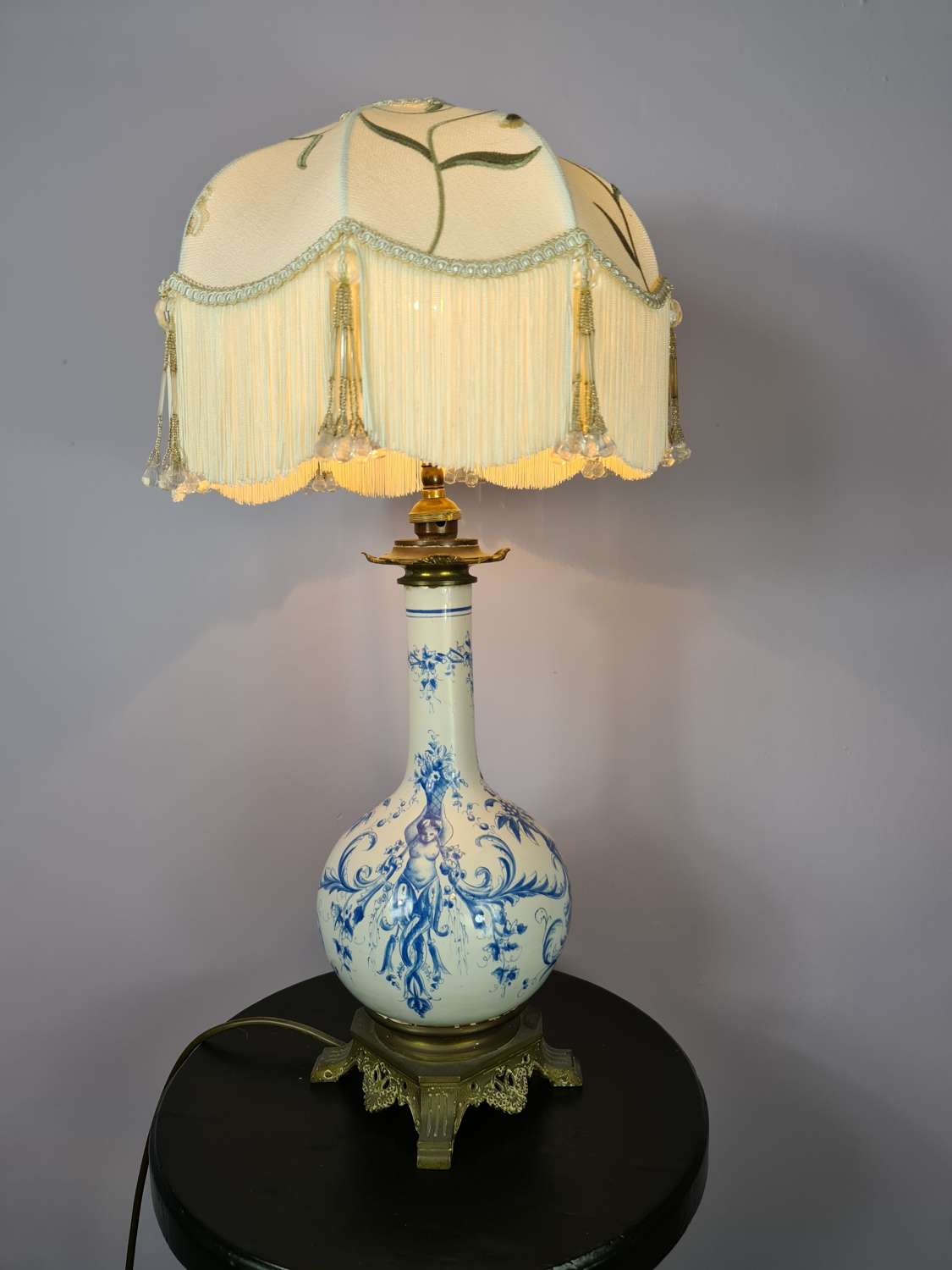 Blue and White Bottle Vase Table Lamp.
