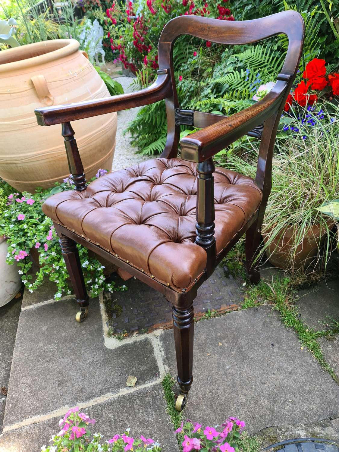 Quality Early 19th Century Mahogany Desk Chair