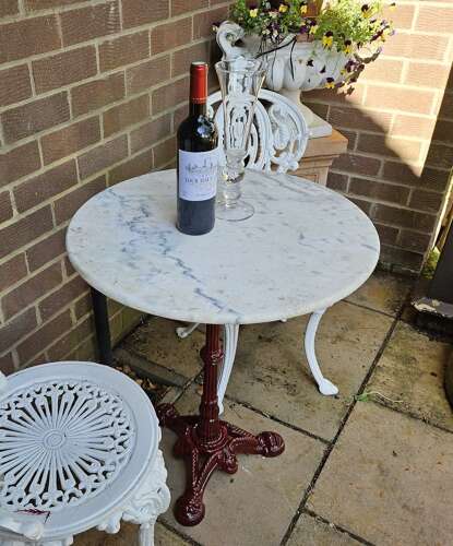 Garden cast-iron Bistro Table