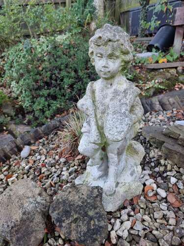 Attractive PAIR Garden Cherub Statues