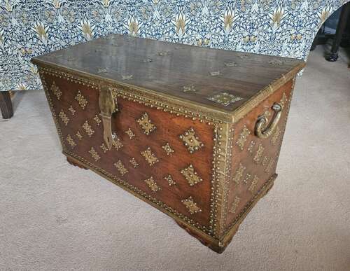 Padouk Zanzibar Blanket or Storage Box