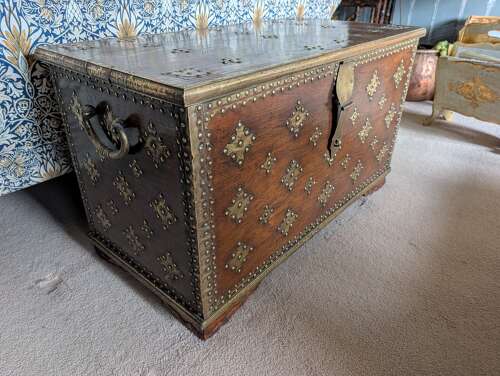Padouk Zanzibar Blanket or Storage Box