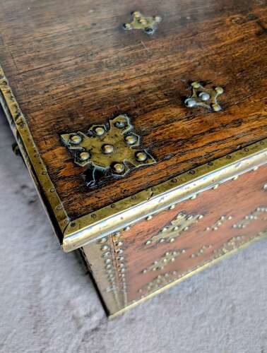 Padouk Zanzibar Blanket or Storage Box